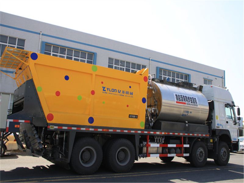 碎石封層車是預防性養護中必不可少的工具嗎 碎石封層車是預防性養護中必不可少的工具嗎